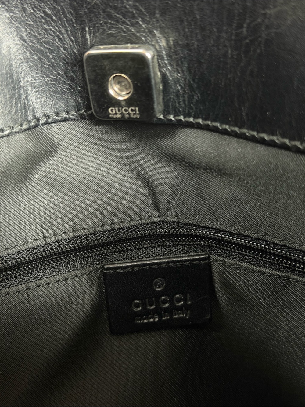 SOLD ❌ Authenticated LIKE NEW Vintage Gucci Tom Ford Black GG Monogram Bag - Picture 7 of 10
